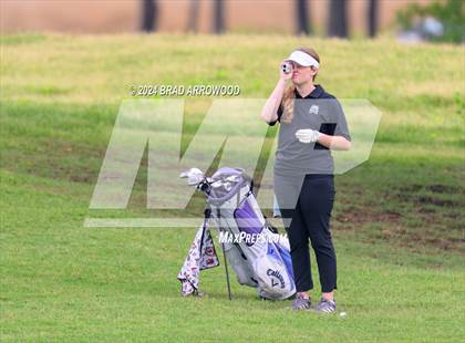 Thumbnail 3 in NCHSAA 2A Final (Day 2 / Awards) photogallery.
