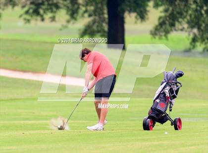 Thumbnail 1 in NCHSAA 2A Final (Day 2 / Awards) photogallery.