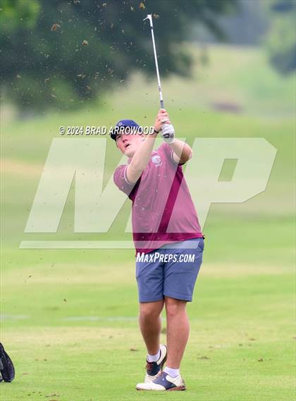 Thumbnail 1 in NCHSAA 2A Final (Day 2 / Awards) photogallery.