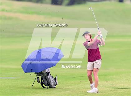 Thumbnail 2 in NCHSAA 2A Final (Day 2 / Awards) photogallery.
