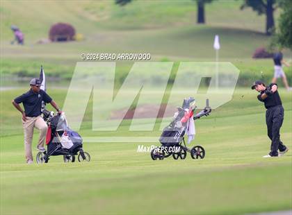 Thumbnail 1 in NCHSAA 2A Final (Day 2 / Awards) photogallery.