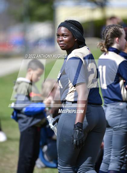 Thumbnail 1 in Lynbrook vs Baldwin photogallery.