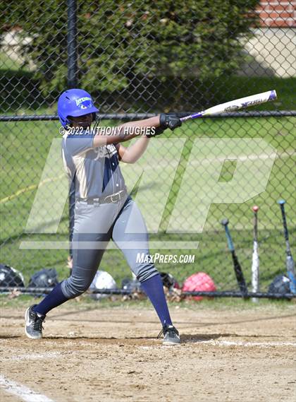 Thumbnail 2 in Lynbrook vs Baldwin photogallery.