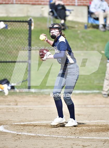 Thumbnail 2 in Lynbrook vs Baldwin photogallery.