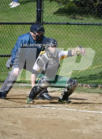 Thumbnail 2 in Lynbrook vs Baldwin photogallery.