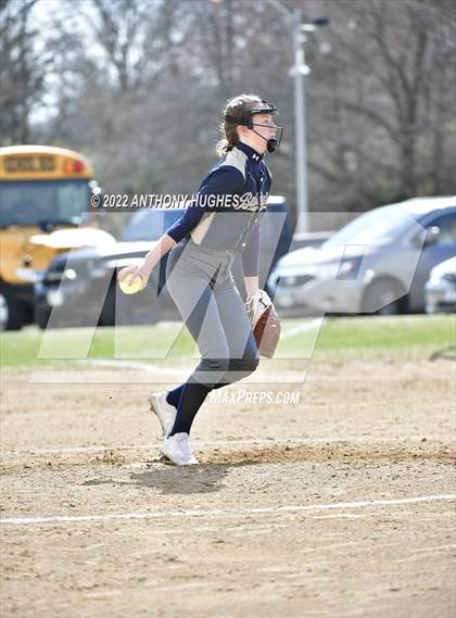Thumbnail 1 in Lynbrook vs Baldwin photogallery.