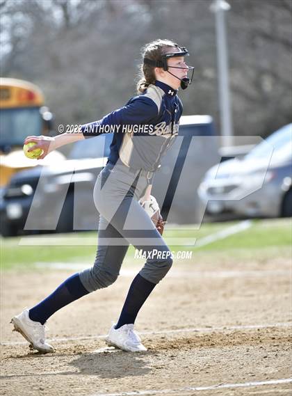 Thumbnail 3 in Lynbrook vs Baldwin photogallery.