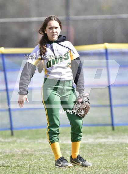 Thumbnail 2 in Lynbrook vs Baldwin photogallery.