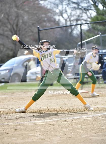 Thumbnail 2 in Lynbrook vs Baldwin photogallery.