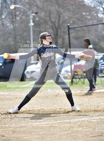 Thumbnail 3 in Lynbrook vs Baldwin photogallery.
