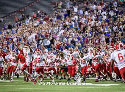 Thumbnail 2 in Cabot vs. Catholic photogallery.