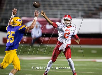 Thumbnail 2 in Cabot vs. Catholic photogallery.