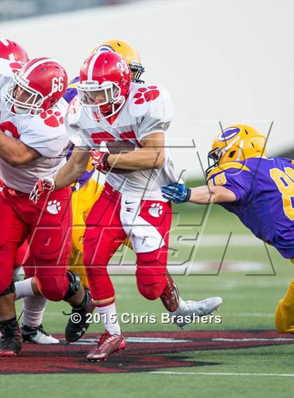 Thumbnail 1 in Cabot vs. Catholic photogallery.