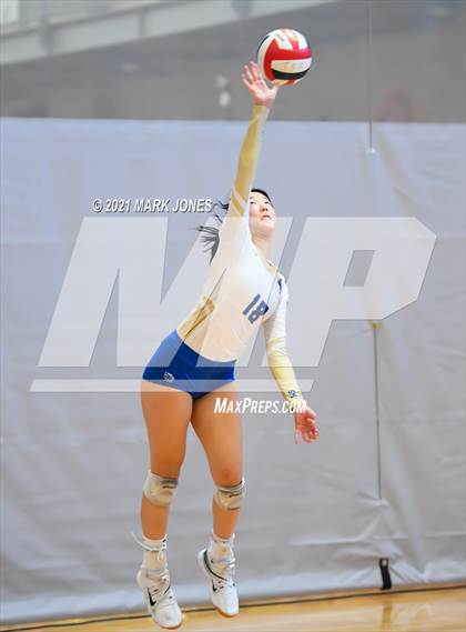 Thumbnail 3 in Santa Margarita vs. Oviedo (Nike Tournament of Champions) photogallery.