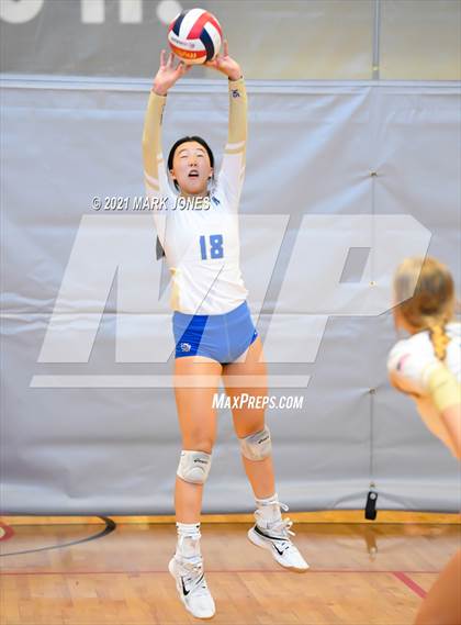 Thumbnail 1 in Santa Margarita vs. Oviedo (Nike Tournament of Champions) photogallery.