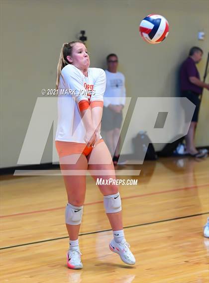 Thumbnail 1 in Santa Margarita vs. Oviedo (Nike Tournament of Champions) photogallery.