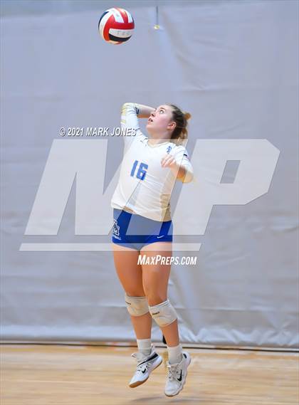 Thumbnail 3 in Santa Margarita vs. Oviedo (Nike Tournament of Champions) photogallery.