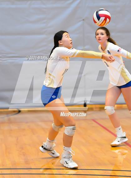 Thumbnail 1 in Santa Margarita vs. Oviedo (Nike Tournament of Champions) photogallery.