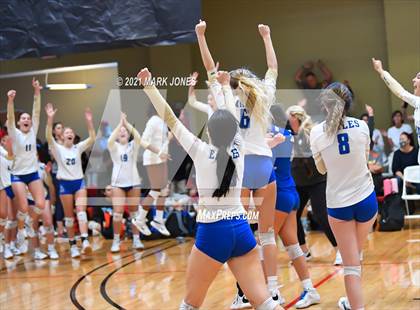 Thumbnail 2 in Santa Margarita vs. Oviedo (Nike Tournament of Champions) photogallery.