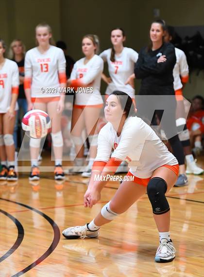 Thumbnail 3 in Santa Margarita vs. Oviedo (Nike Tournament of Champions) photogallery.