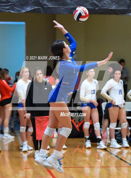 Thumbnail 1 in Santa Margarita vs. Oviedo (Nike Tournament of Champions) photogallery.