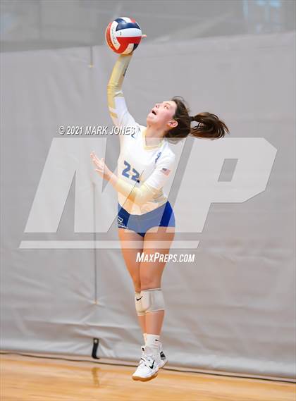 Thumbnail 3 in Santa Margarita vs. Oviedo (Nike Tournament of Champions) photogallery.