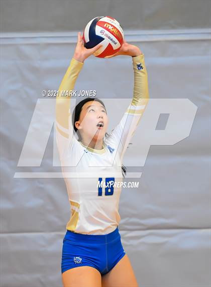 Thumbnail 1 in Santa Margarita vs. Oviedo (Nike Tournament of Champions) photogallery.