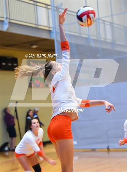 Thumbnail 2 in Santa Margarita vs. Oviedo (Nike Tournament of Champions) photogallery.