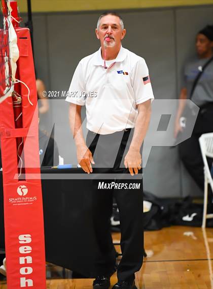 Thumbnail 1 in Santa Margarita vs. Oviedo (Nike Tournament of Champions) photogallery.