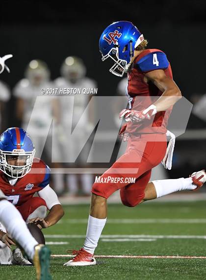 Thumbnail 2 in Long Beach Poly @ Los Alamitos photogallery.