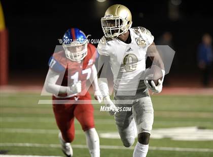 Thumbnail 3 in Long Beach Poly @ Los Alamitos photogallery.