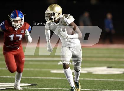 Thumbnail 2 in Long Beach Poly @ Los Alamitos photogallery.