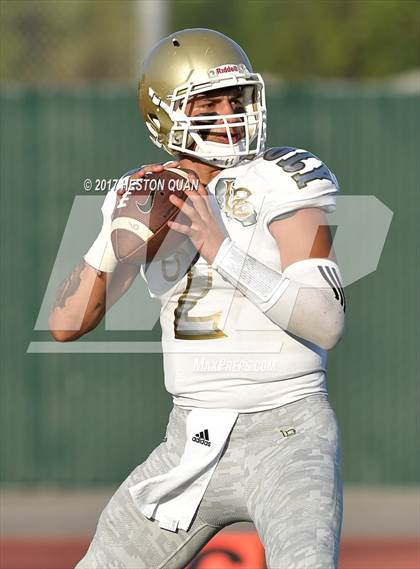 Thumbnail 3 in Long Beach Poly @ Los Alamitos photogallery.
