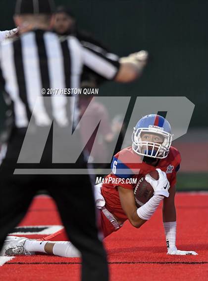 Thumbnail 1 in Long Beach Poly @ Los Alamitos photogallery.