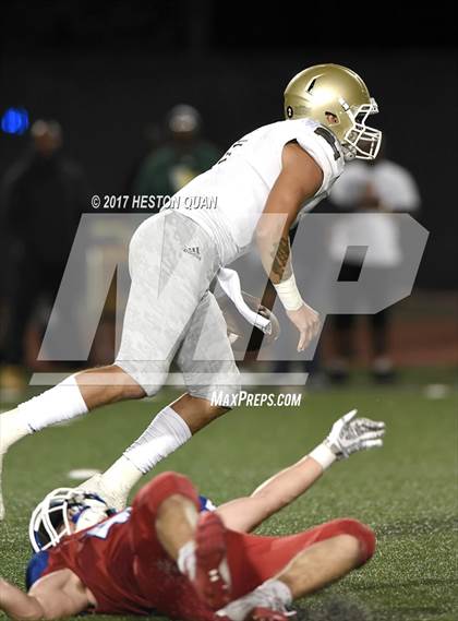 Thumbnail 2 in Long Beach Poly @ Los Alamitos photogallery.