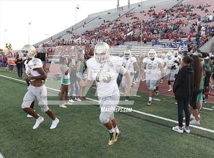 Thumbnail 3 in Long Beach Poly @ Los Alamitos photogallery.