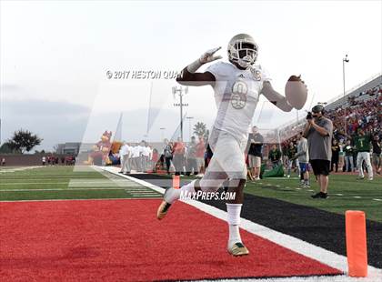 Thumbnail 3 in Long Beach Poly @ Los Alamitos photogallery.