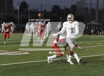 Thumbnail 3 in Long Beach Poly @ Los Alamitos photogallery.