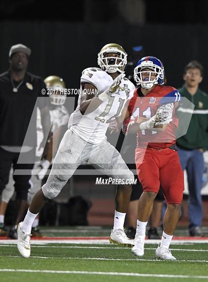 Thumbnail 3 in Long Beach Poly @ Los Alamitos photogallery.