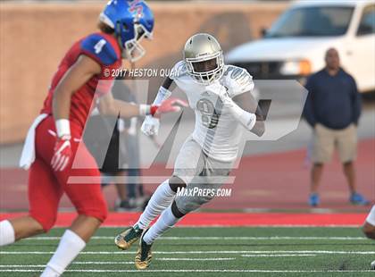 Thumbnail 3 in Long Beach Poly @ Los Alamitos photogallery.