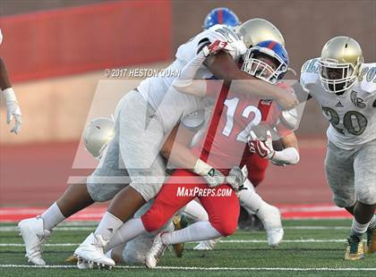 Thumbnail 1 in Long Beach Poly @ Los Alamitos photogallery.