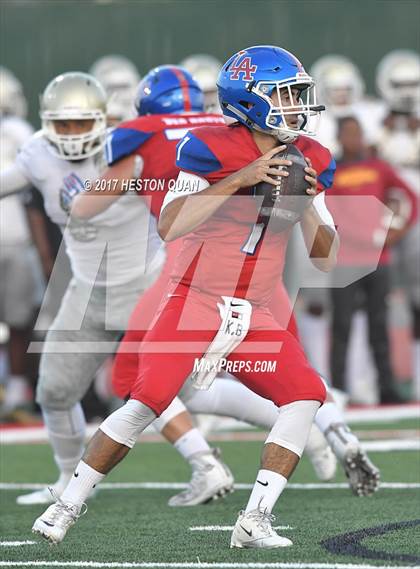 Thumbnail 2 in Long Beach Poly @ Los Alamitos photogallery.