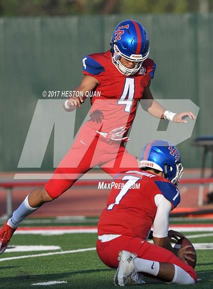 Thumbnail 1 in Long Beach Poly @ Los Alamitos photogallery.