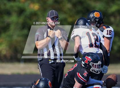 Thumbnail 3 in Zillah @ Tenino photogallery.