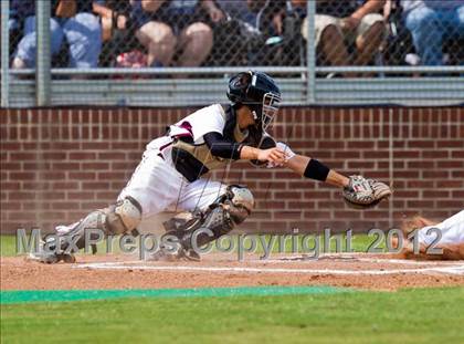 Thumbnail 2 in Sweeny vs Columbia (UIL 3A Region 4 Final) photogallery.