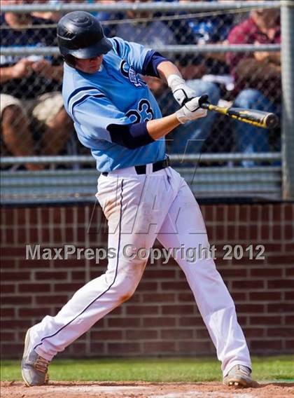 Thumbnail 3 in Sweeny vs Columbia (UIL 3A Region 4 Final) photogallery.