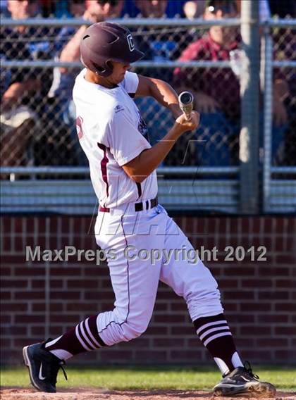 Thumbnail 2 in Sweeny vs Columbia (UIL 3A Region 4 Final) photogallery.