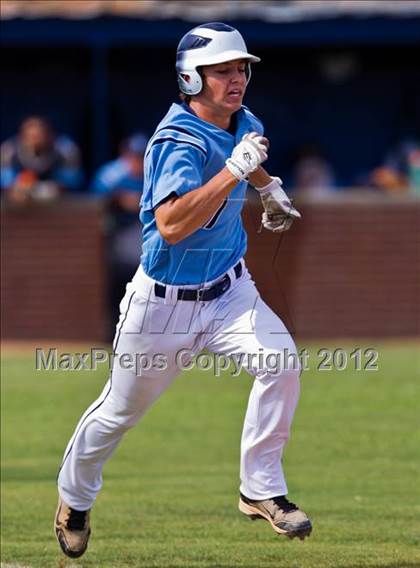 Thumbnail 1 in Sweeny vs Columbia (UIL 3A Region 4 Final) photogallery.