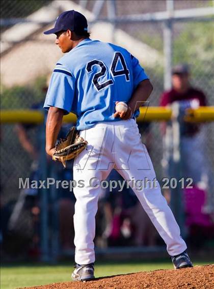 Thumbnail 1 in Sweeny vs Columbia (UIL 3A Region 4 Final) photogallery.