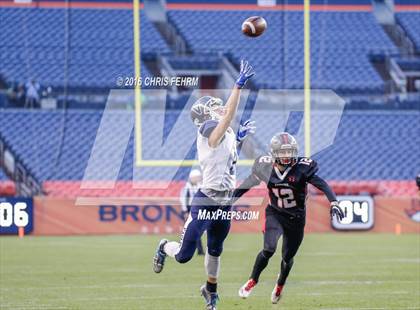 Thumbnail 3 in Valor Christian vs. Pomona (CHSAA 5A Final) photogallery.